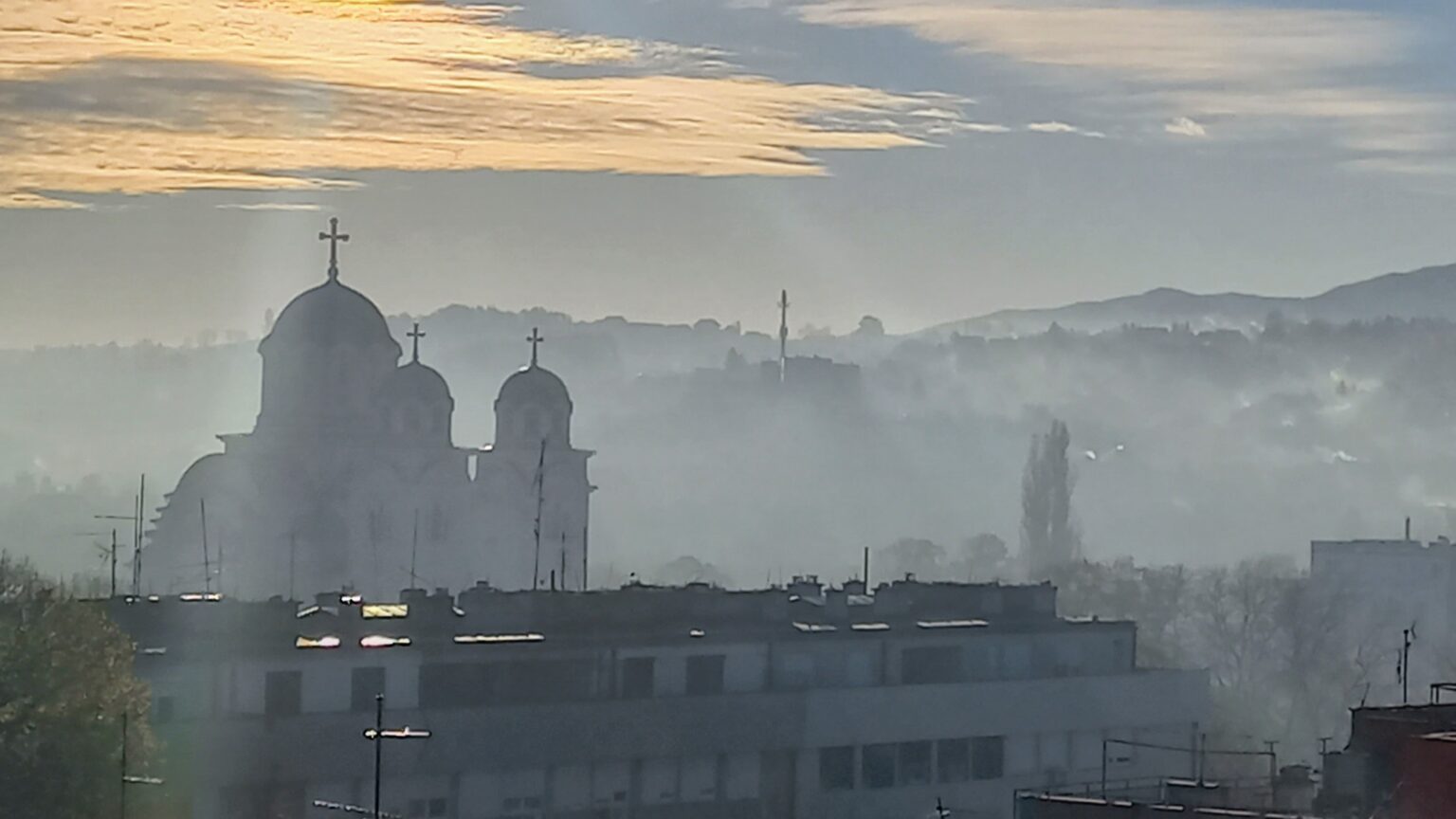 Zagađenje vazduha u Valjevu tokom zime – poslednja merenja i glavni izvori