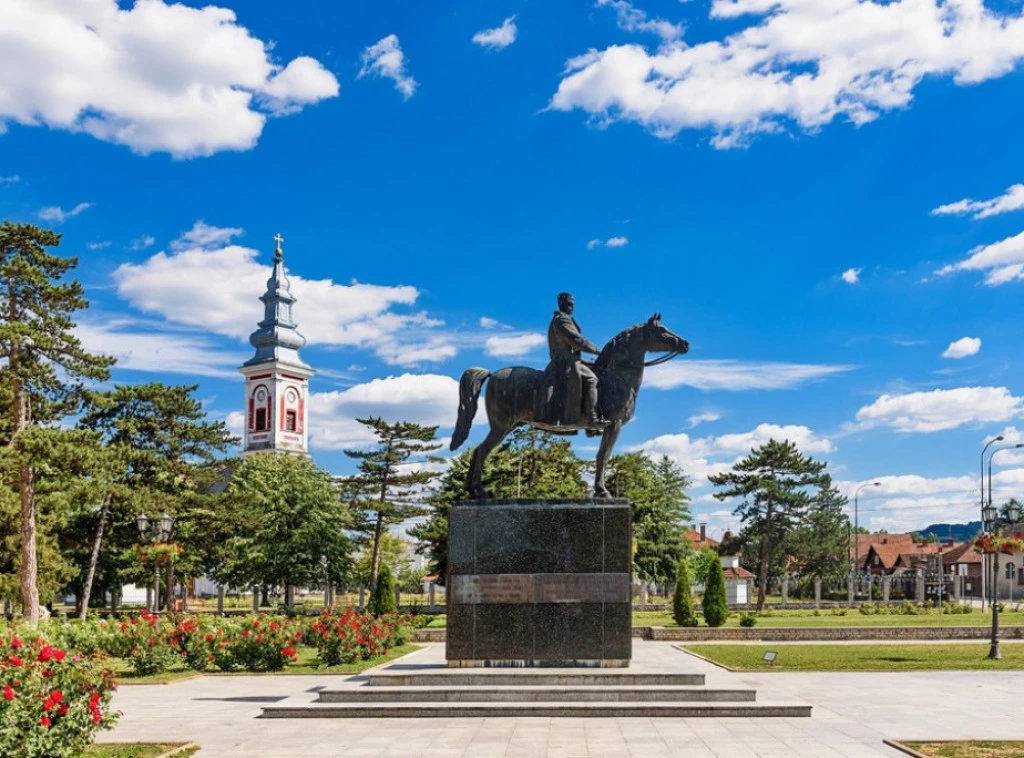 Stanari u Mionici tvrde-5G antena postavljena bez saglasnosti i zakonite procedure