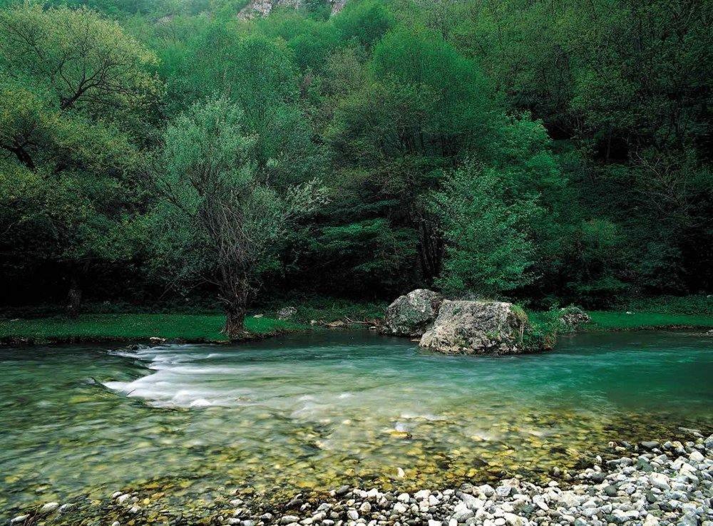 Gradac postaje bezbedniji za pešake i bicikliste